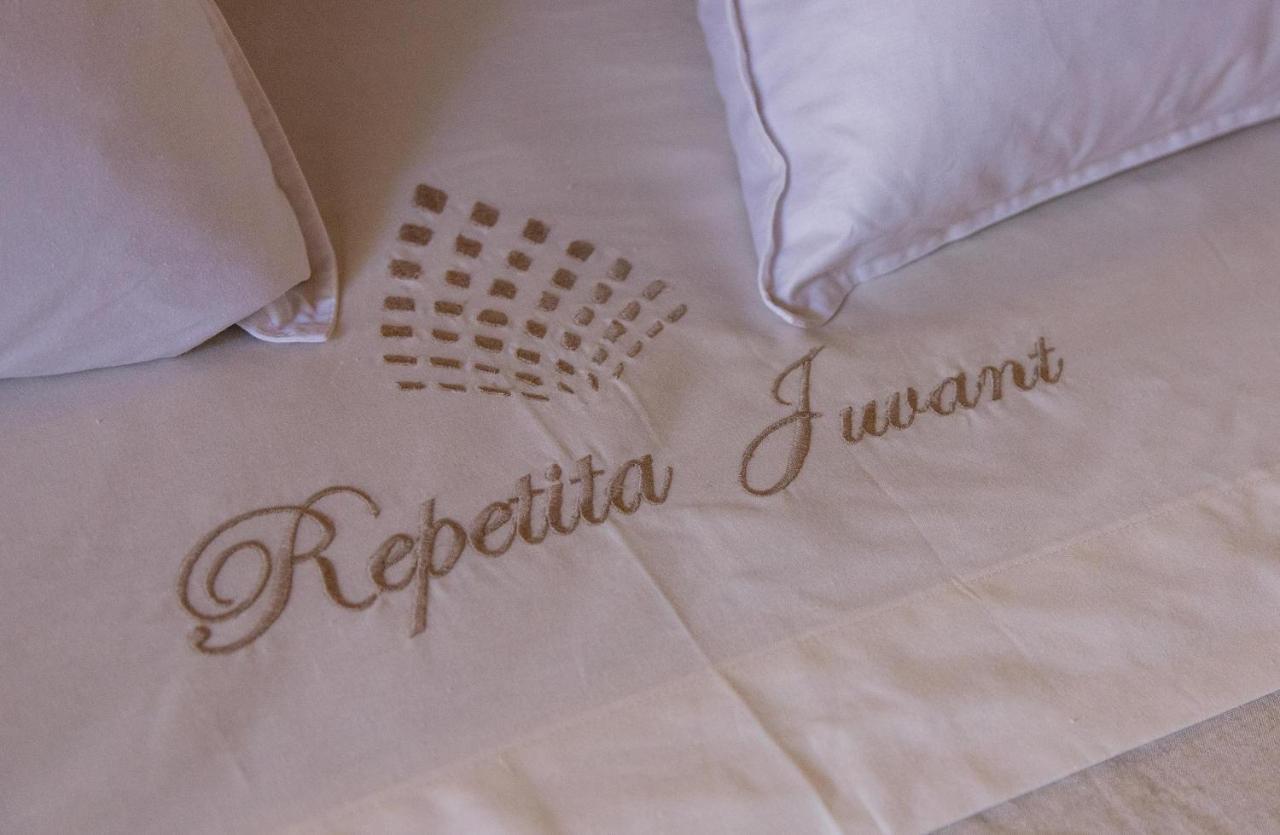 Repetita Juvant Rom Exteriör bild